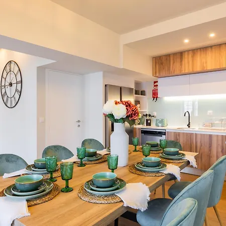 Bestvillas Plaza * Брага